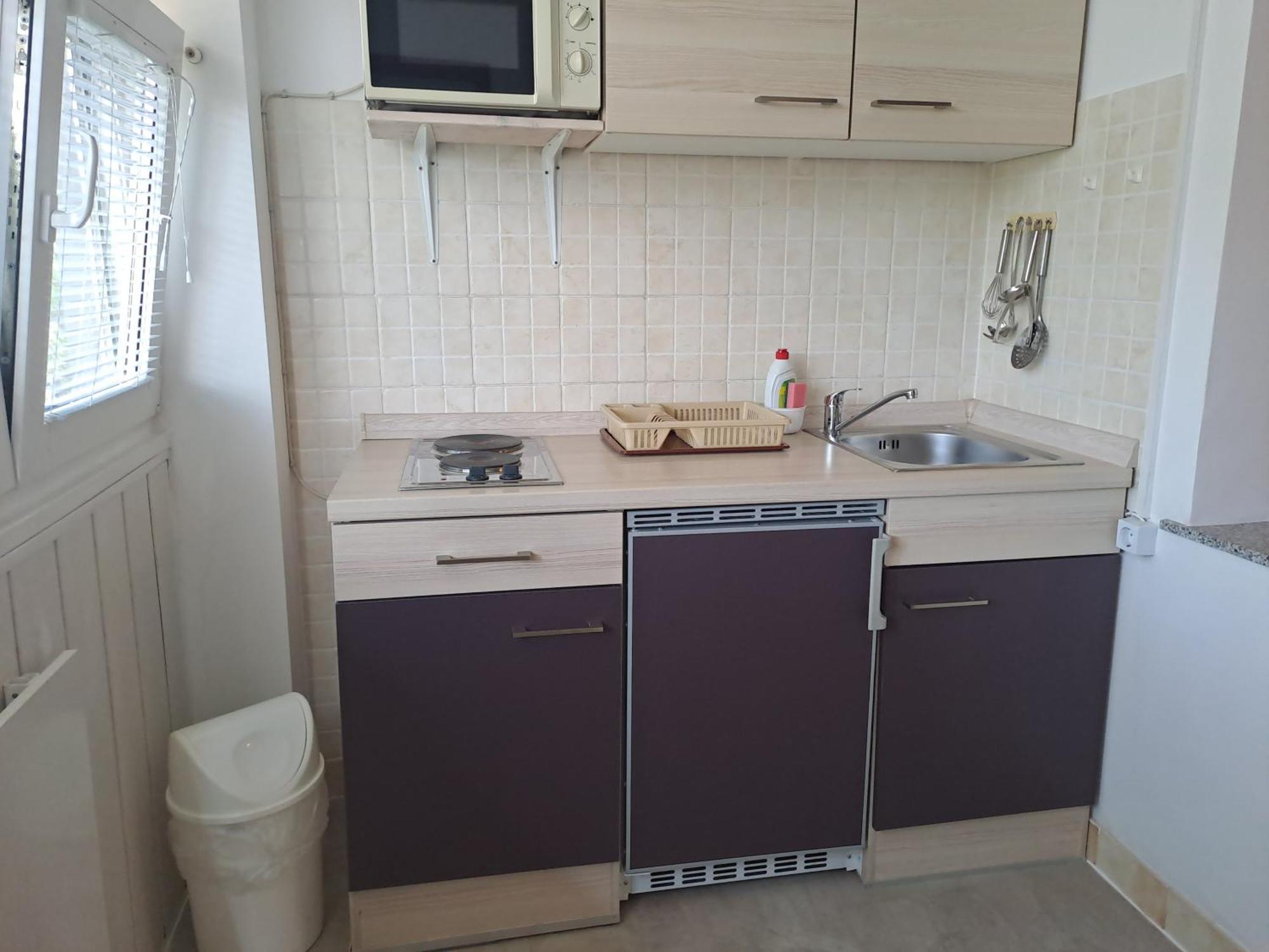 Studio Apartments Maslinik คิร์ก ภายนอก รูปภาพ