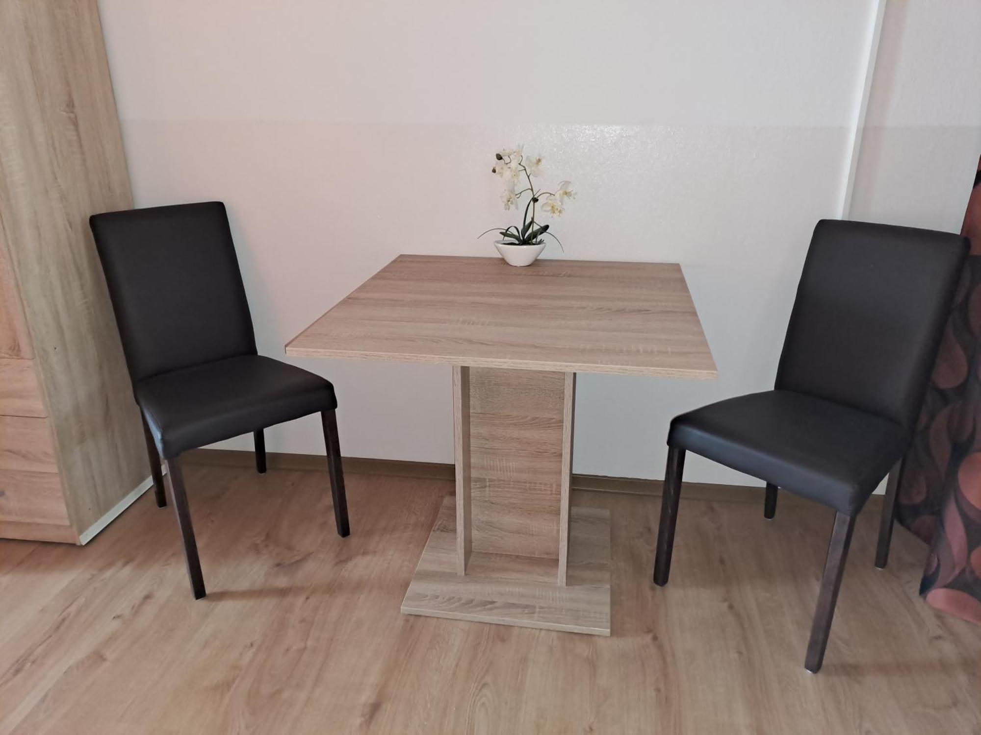 Studio Apartments Maslinik คิร์ก ภายนอก รูปภาพ