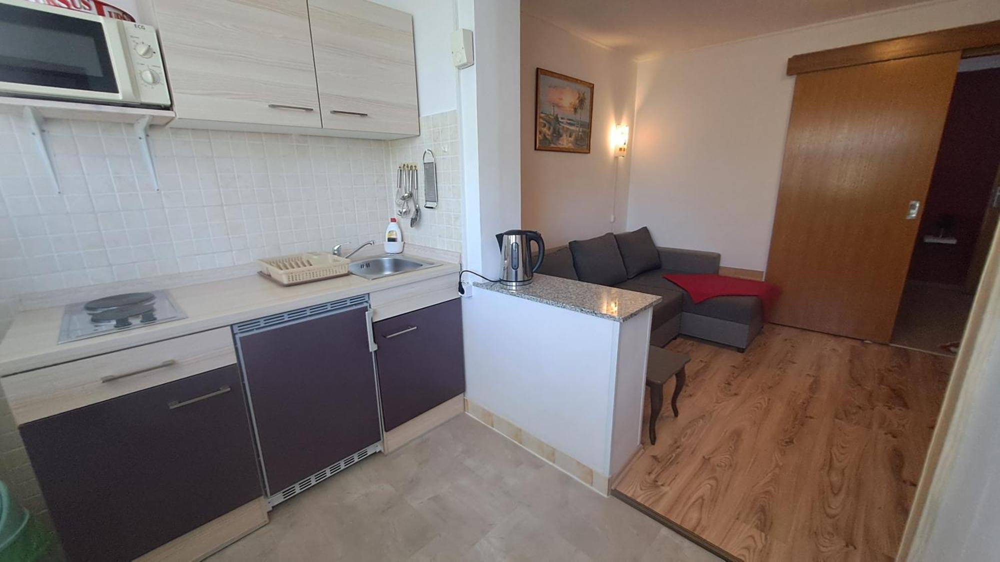 Studio Apartments Maslinik คิร์ก ภายนอก รูปภาพ